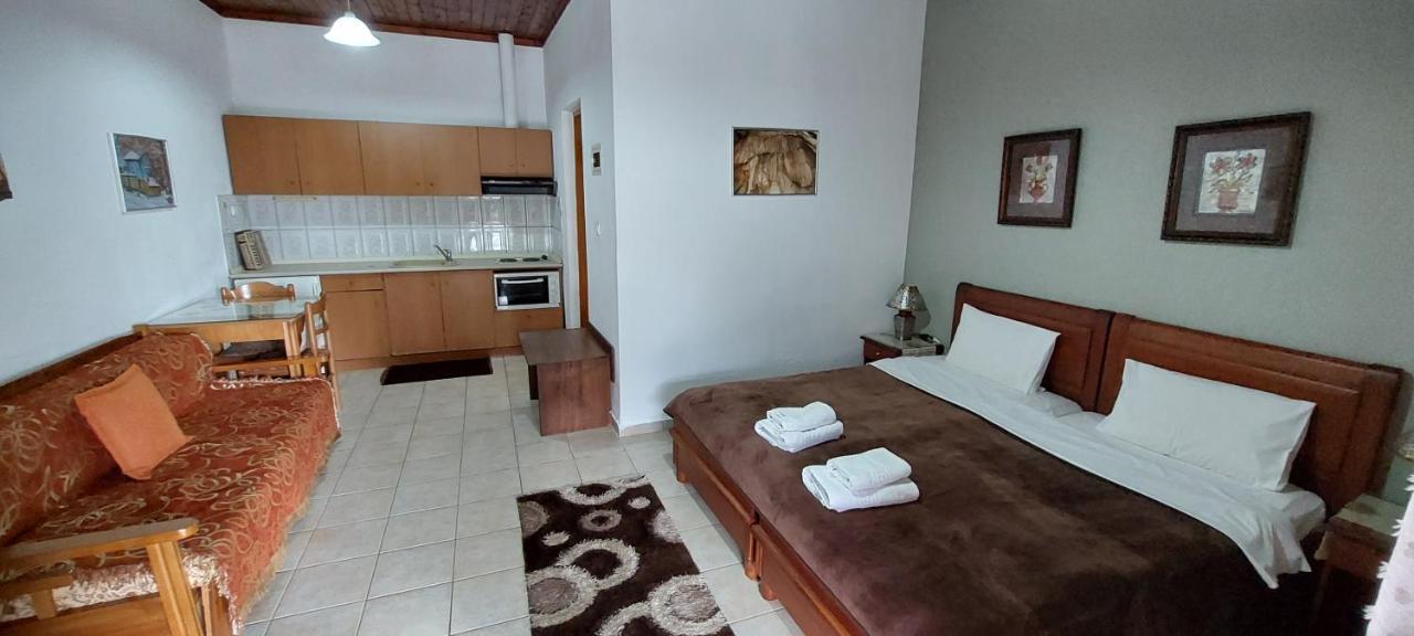 Ferienwohnung Galini Káto Loutrákion Exterior foto