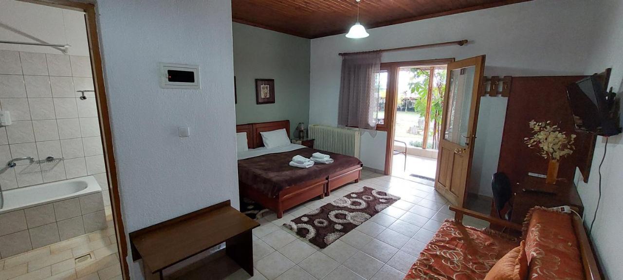 Ferienwohnung Galini Káto Loutrákion Exterior foto